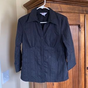 Dressy black button up 3/4 length sleeve shirt